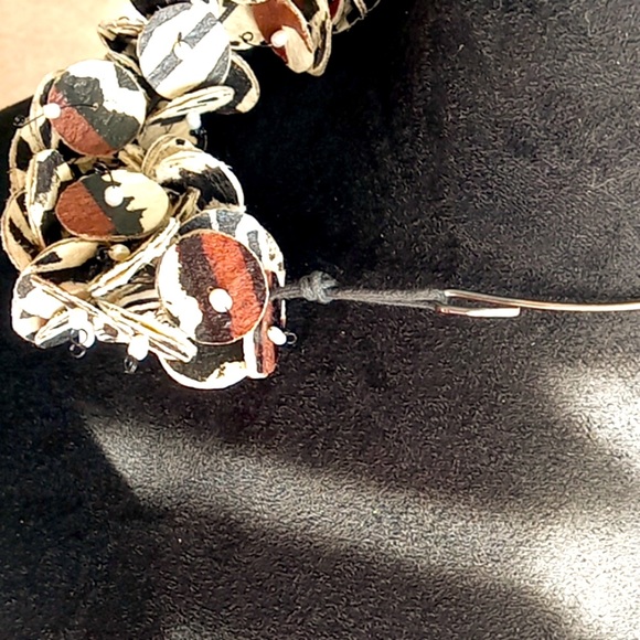 Handmade Necklace with Round Paper Disc Flowers with Freshwater Pearl Centers - Picture 5 of 6